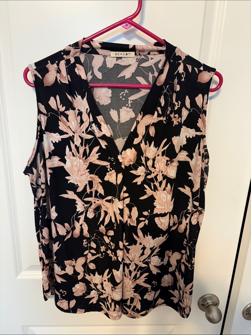 Beacon Black Sleeveless V-Neck Top with Blush Floral Print size 1X
